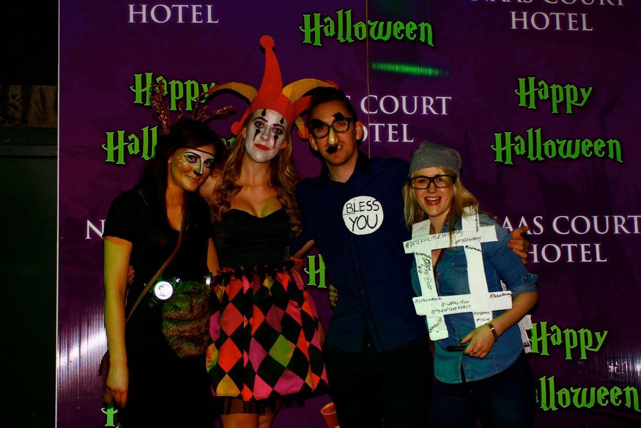 Naas Court Hotel Bagian luar foto
