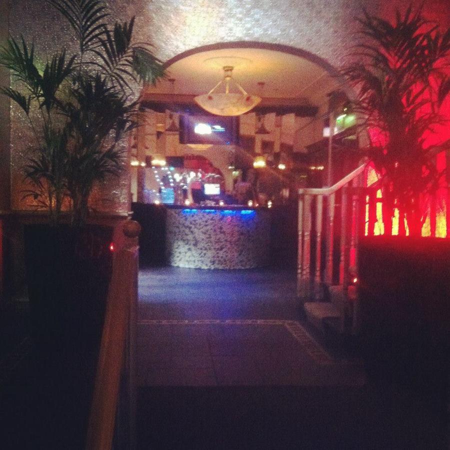 Naas Court Hotel Bagian luar foto